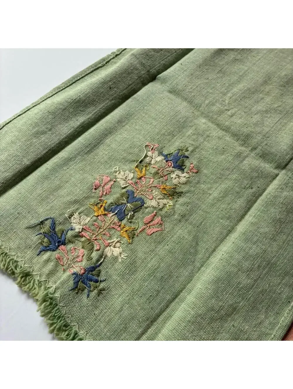 Vintage Hand Embroidered Linen Tip Towels Set of 2 Floral Fringe Guest Towels